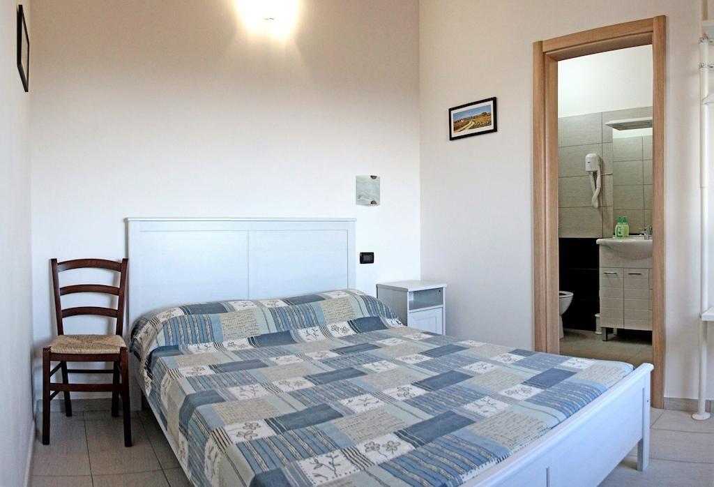 B&B S'Ena Suni Room photo