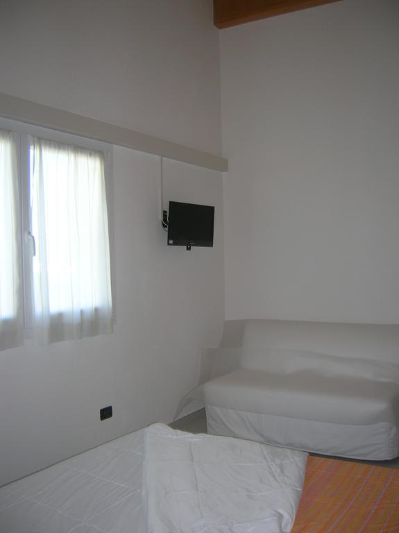 B&B S'Ena Suni Room photo